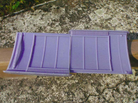P4101357_Red.jpg