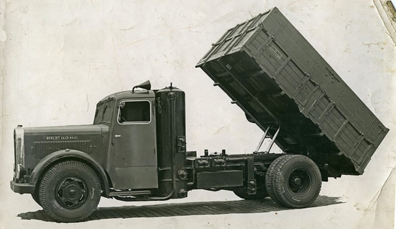 Berliet-GDRG-benne-1939-site.jpg