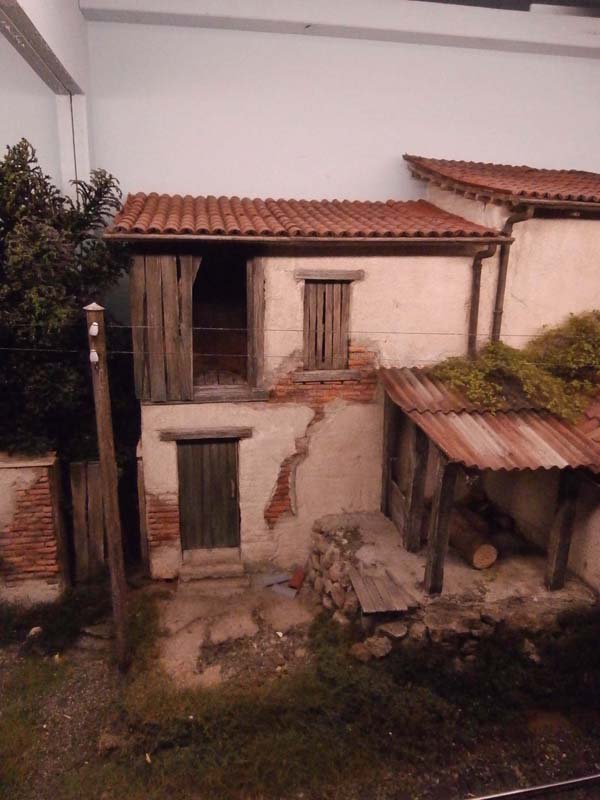 PB032150G.jpg