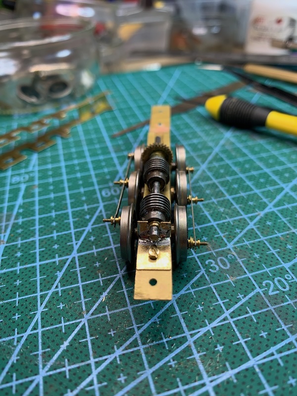 230T_V4_B7.jpg