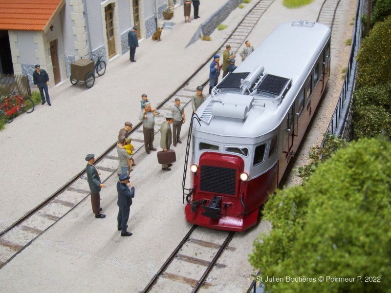 B 212-03.jpg