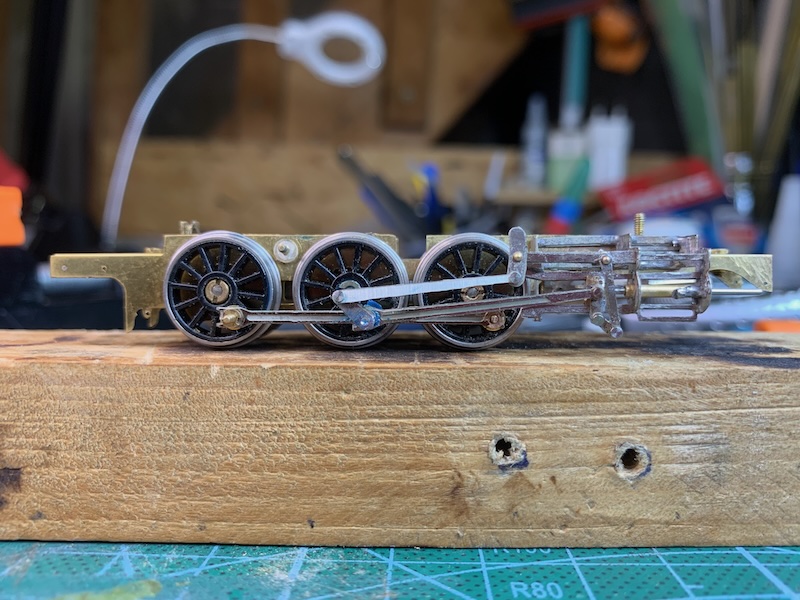 230T_V4_E06.jpg